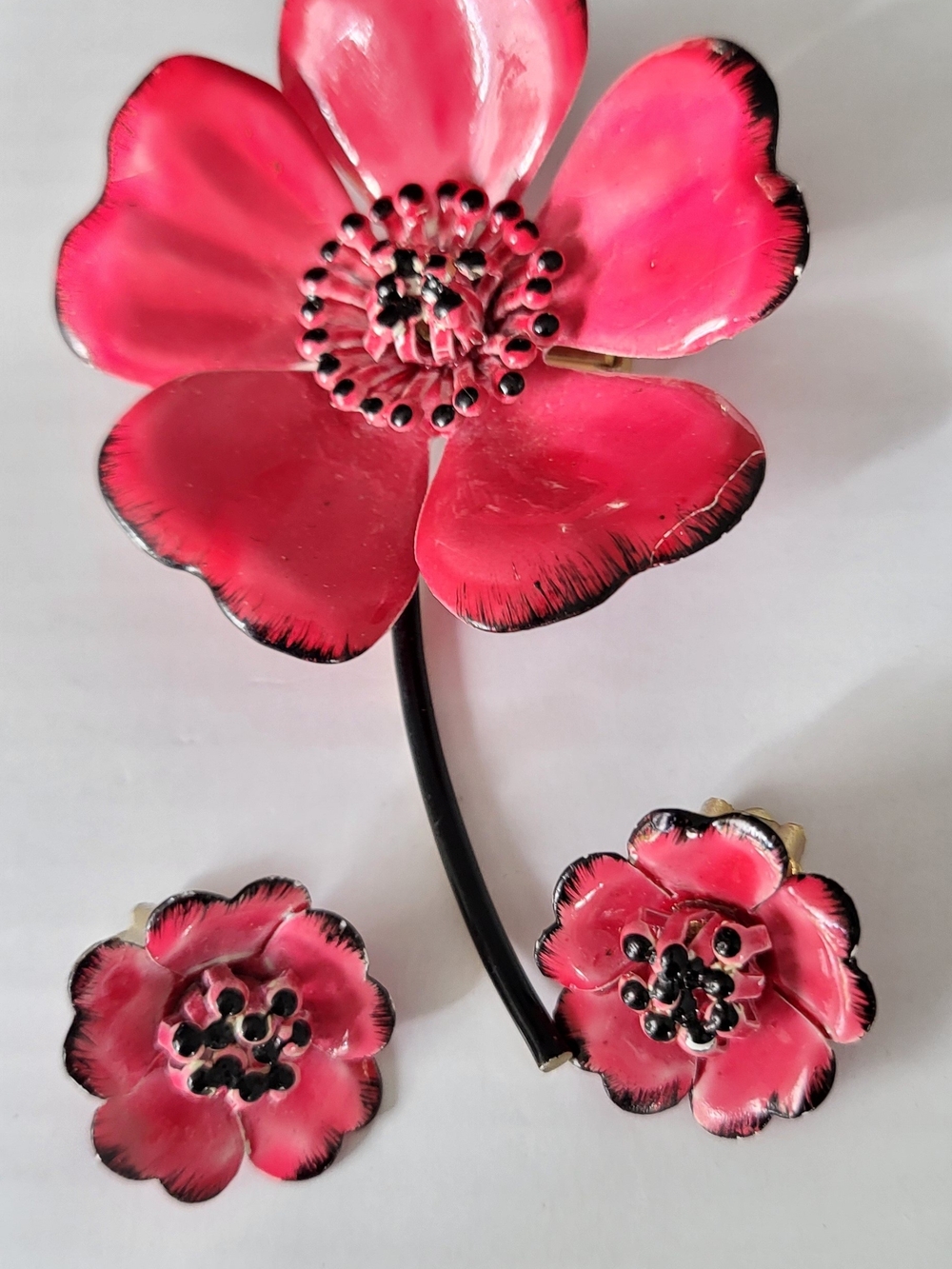 Vintage Estate Pink Enamel  Flower Brooch & Clip-on Earring Set